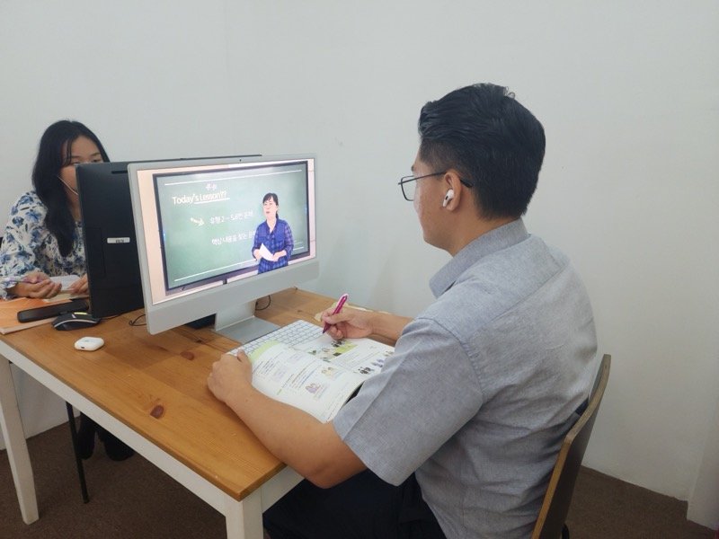 Happy student testimonial